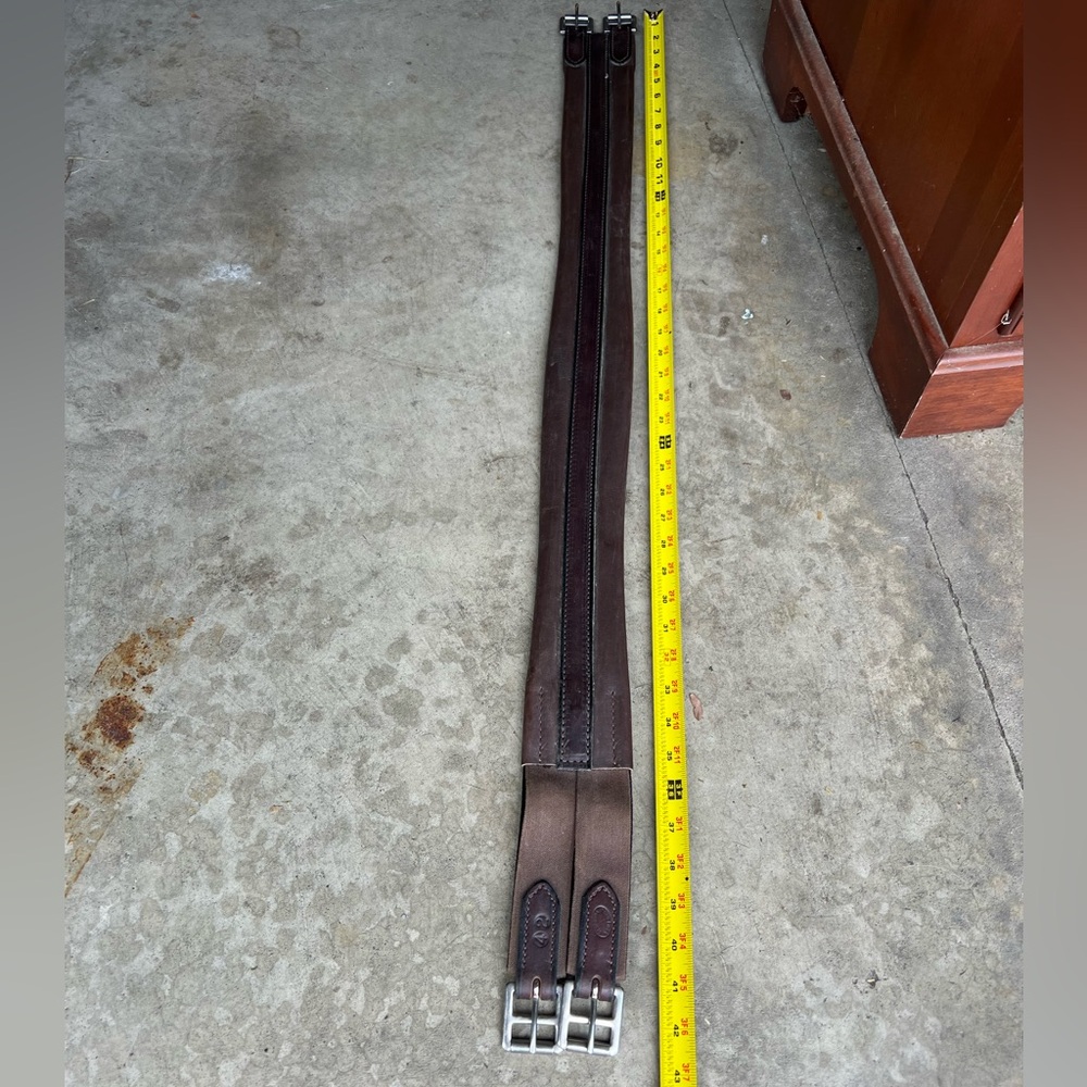 42” Nunn finer leather girth